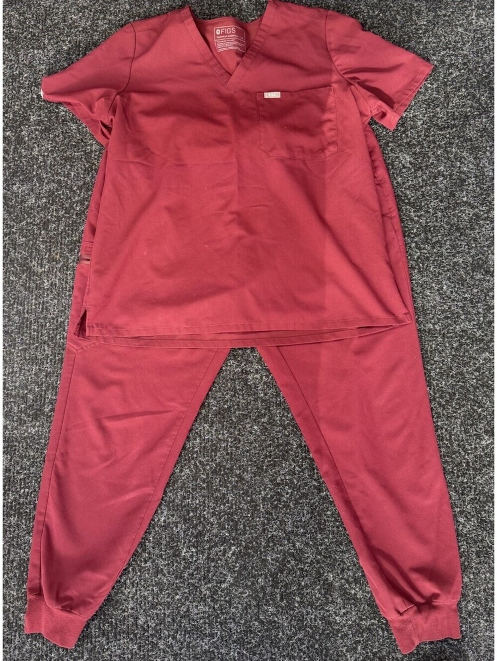 FIGS Technical Collection Scrub Set XL Burgundy Red V Neck Top Jogger Pants